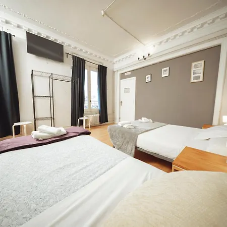 Wow Hostel Barcelona-3